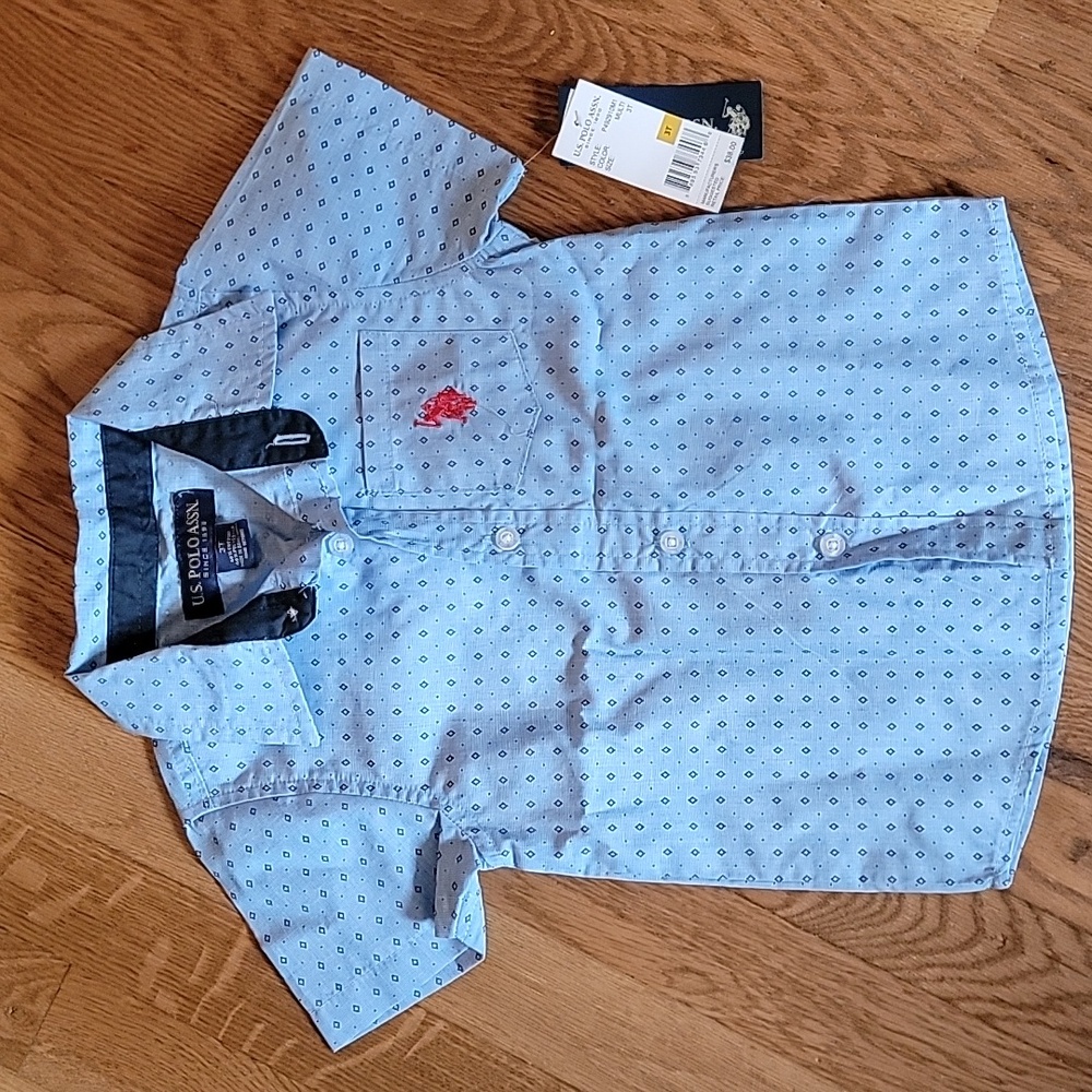 NWT 3t button down short sleeve shirt